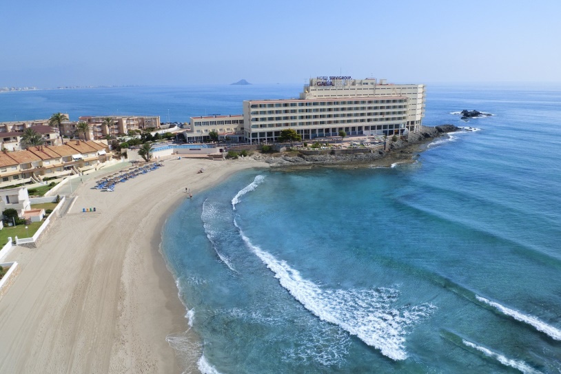 Imagen de un hotel en La Manga / Archivo.