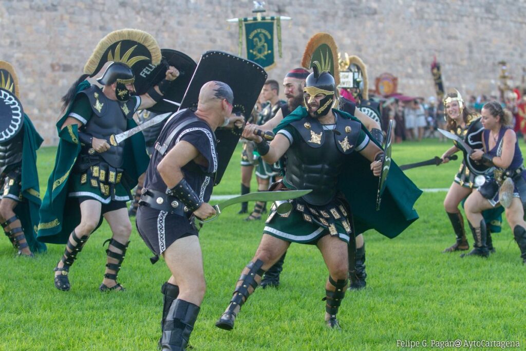 Carthagineses y Romanos