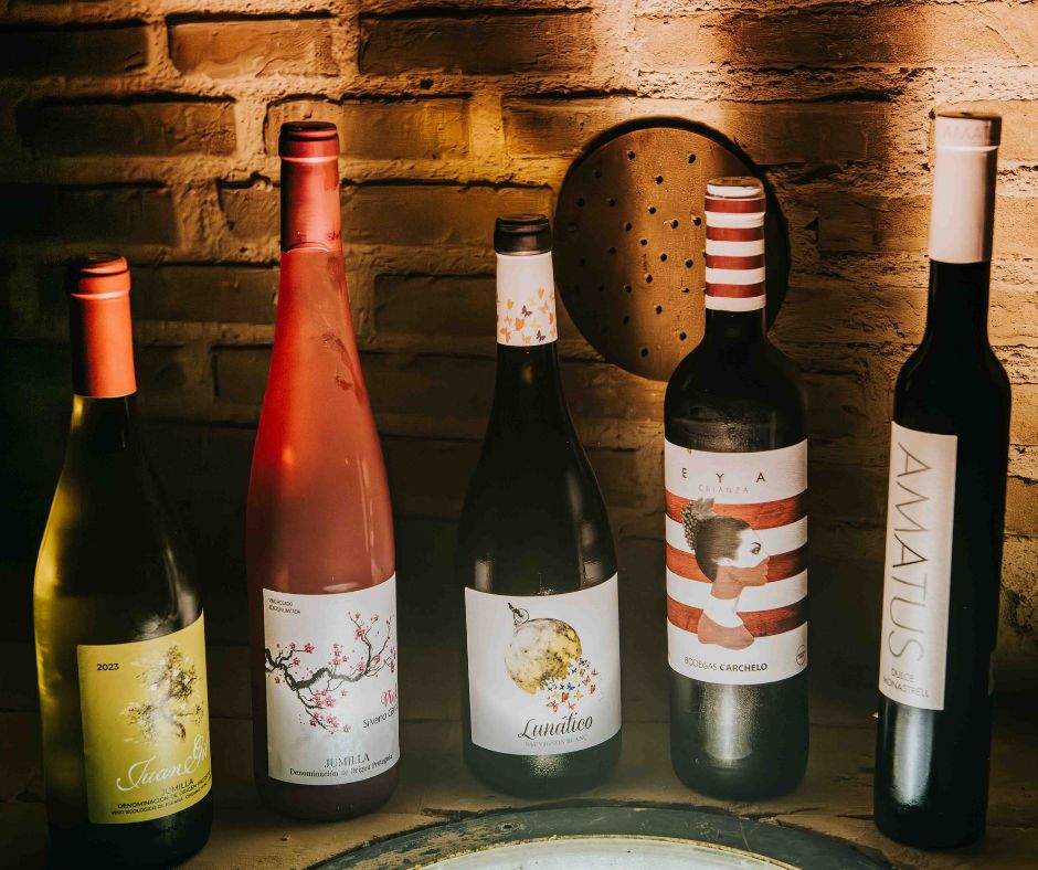 Imagen de los vinos.
