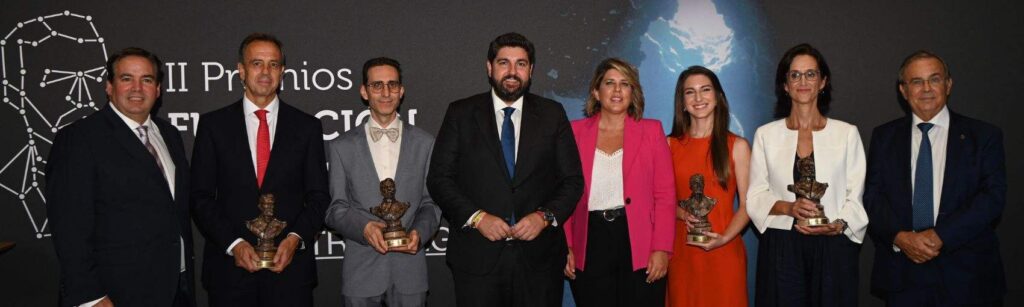 Imagen de los premiados: Emuasa, PcComponentes, Hefame y Viva in Vitro.