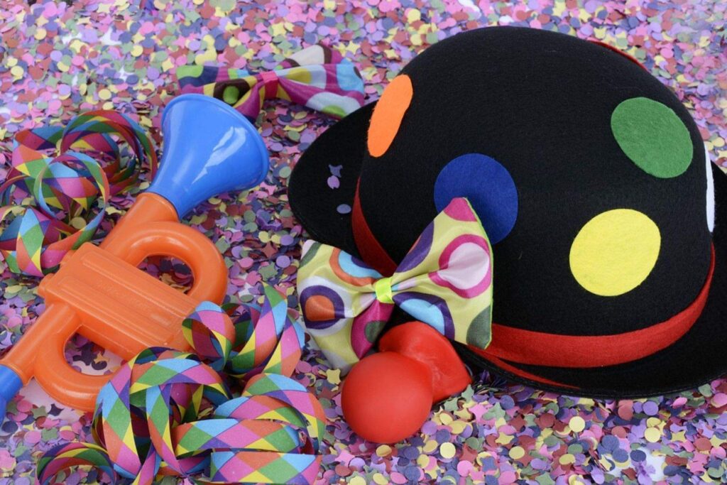 Artículos de Carnaval. (Imagen de Annette en Pixabay)