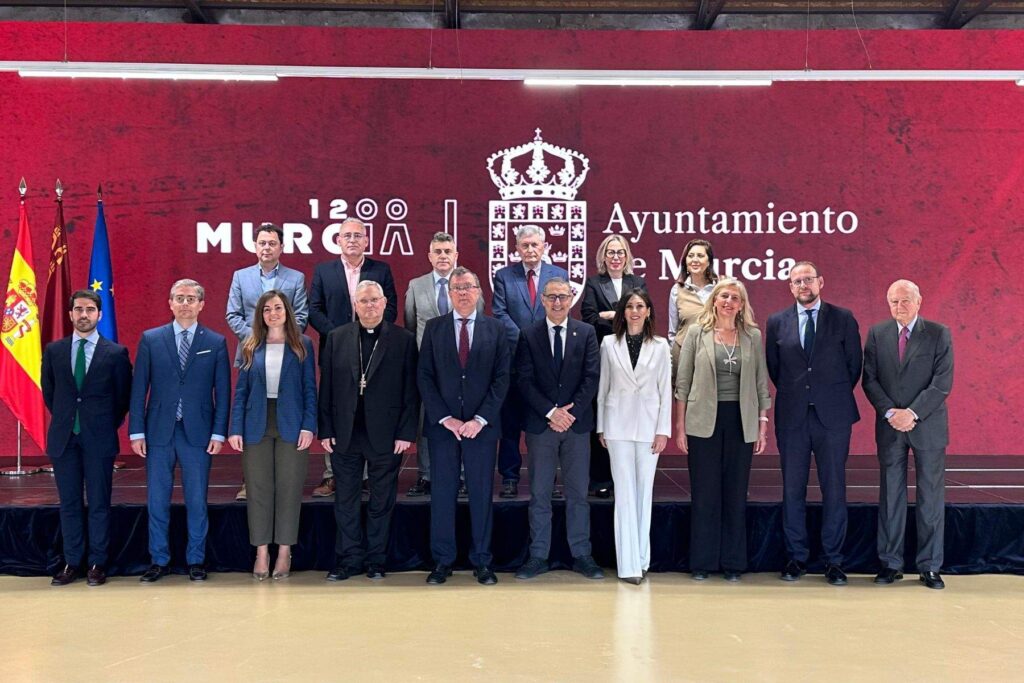 Acto institucional. (Ayuntamiento de Murcia)