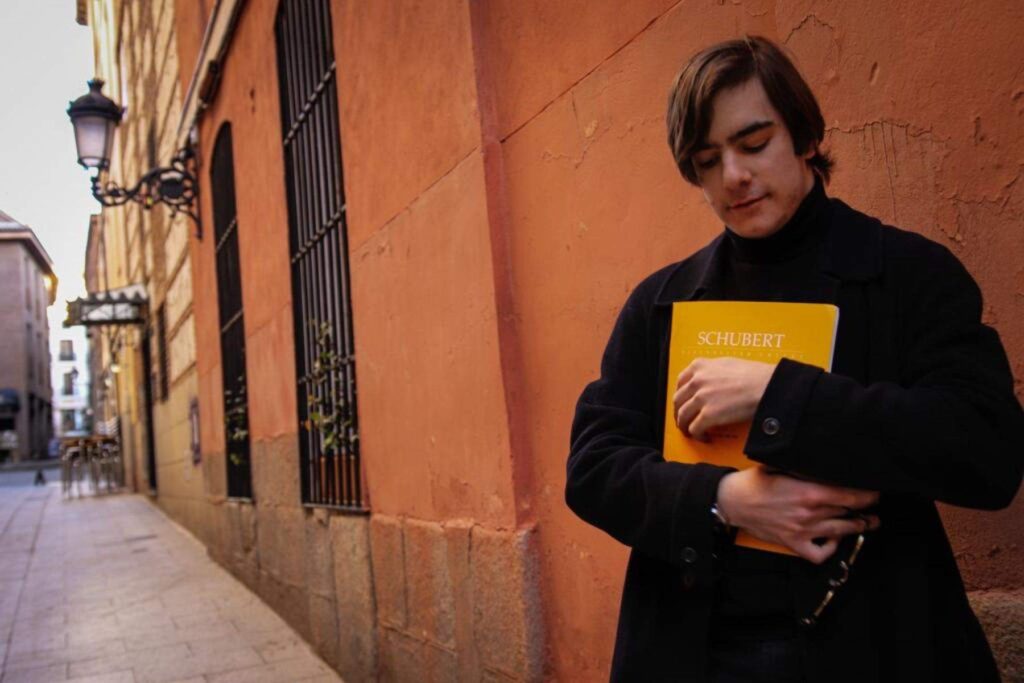 Imagen del pianista Emin Kiourktchian que actúa con la Orquesta Sinfónica de la Región de Murcia. (CARM)