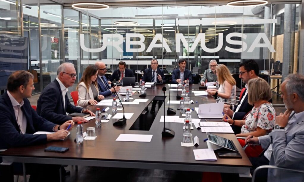Imagen del Consejo de Administración de la urbanizadora municipal, Urbamusa. (Ayuntamiento de Murcia)