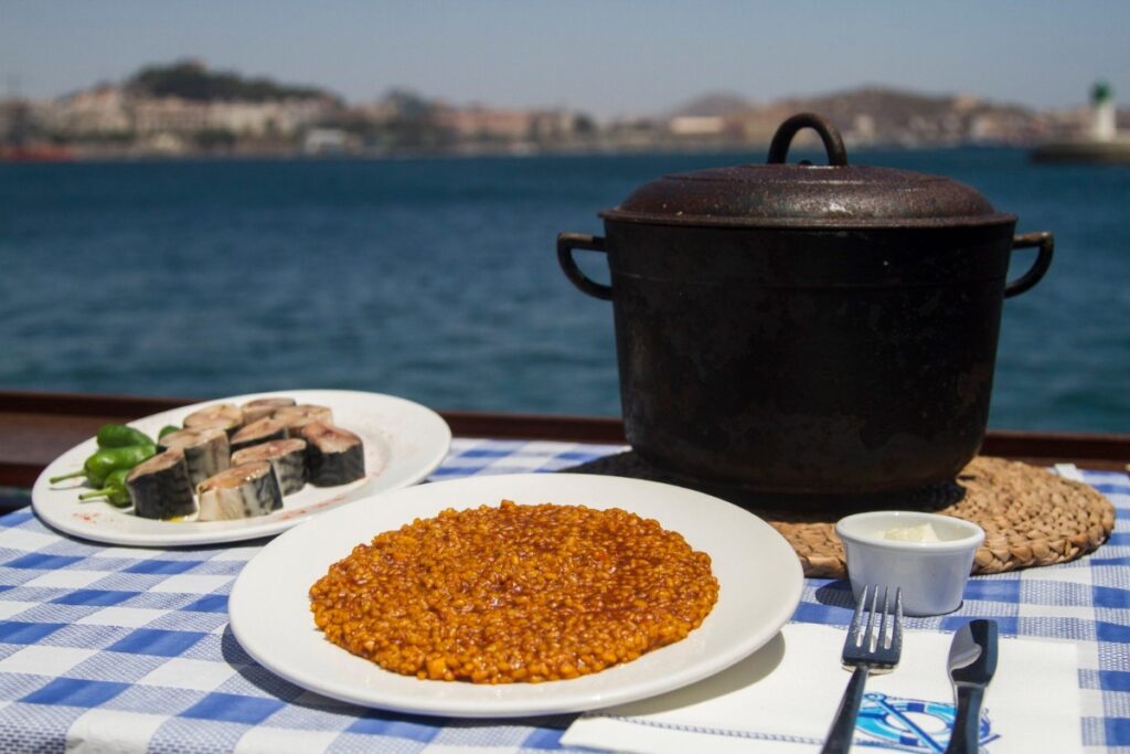 Arroz Caldero en el puerto de Cartagena / Ayuntamiento de Cartagena.