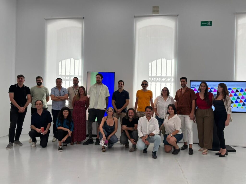 Foto de familia durante la presentación de la programación / Ayuntamiento de Murcia.