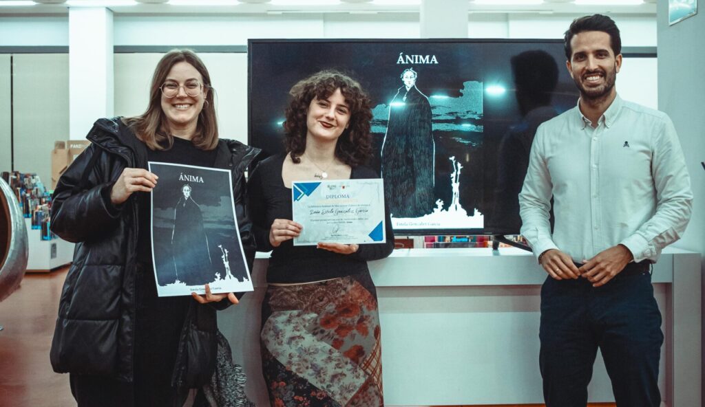 Imagen durante la entrega del diploma / CARM.