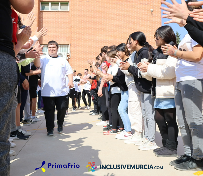 Cartel del programa 'Valores del Deporte frente al Acoso Escolar' de Fundación Primafrio y Murcia Inclusive / Primafrio.