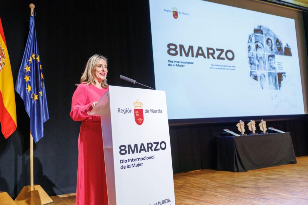La consejera de Política Social, Familias e Igualdad, Conchita Ruiz, durante la entrega de los ‘Premios 8 de Marzo’ el pasado año / CARM.