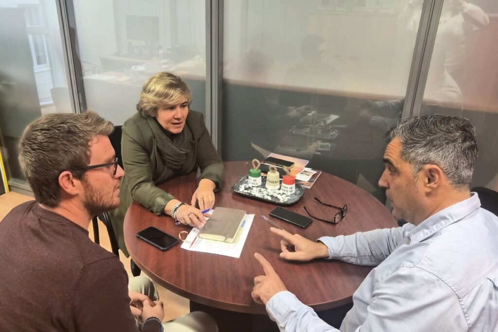 Reunión entre el consistorio cartagenero y Hostecar / Ayuntamiento de Cartagena.