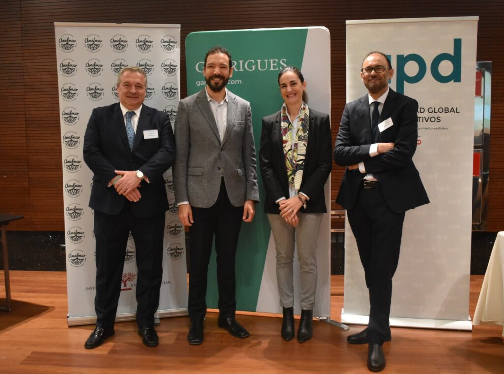 Foto de familia en el photocall del evento / Portavoz.