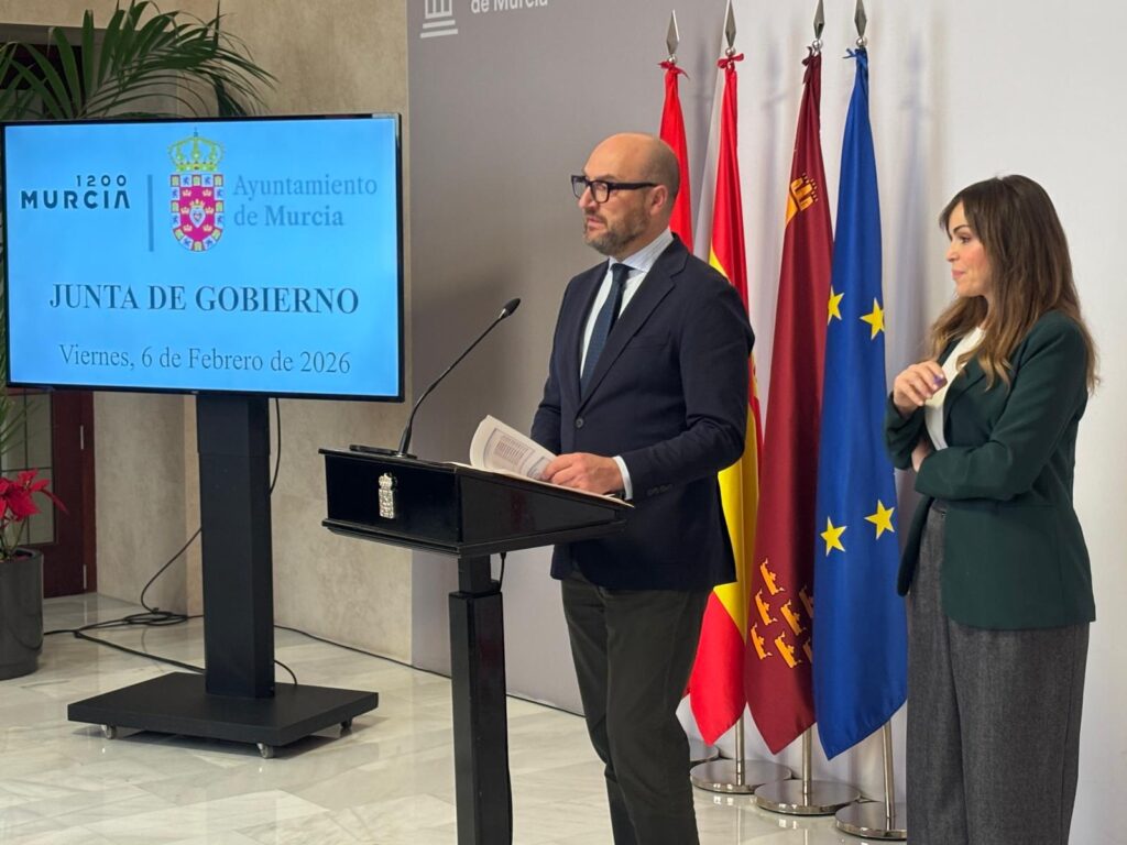 El concejal José Francisco Muñoz presenta los datos del cierre del ejercicio / Ayuntamiento de Murcia.