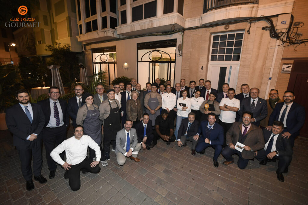 Foto de familia en La Marquesita / Club Murcia Gourmet.