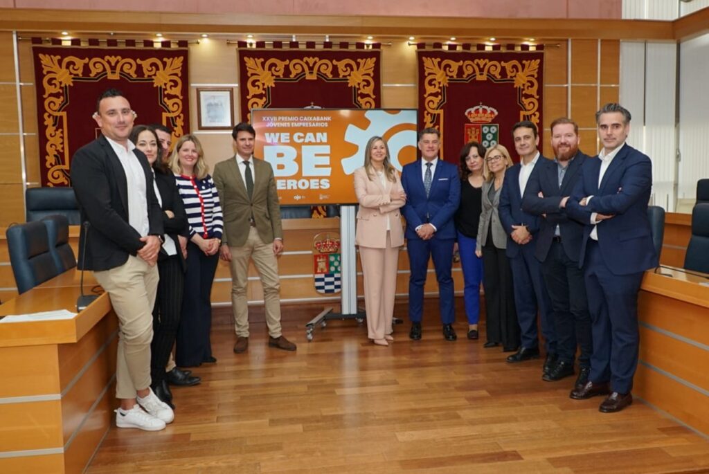 Fotografía durante la presentación de la convocatoria / AJE Región de Murcia.
