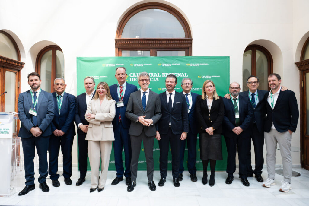 Foto de familia en la jornada / Caja Rural Regional.
