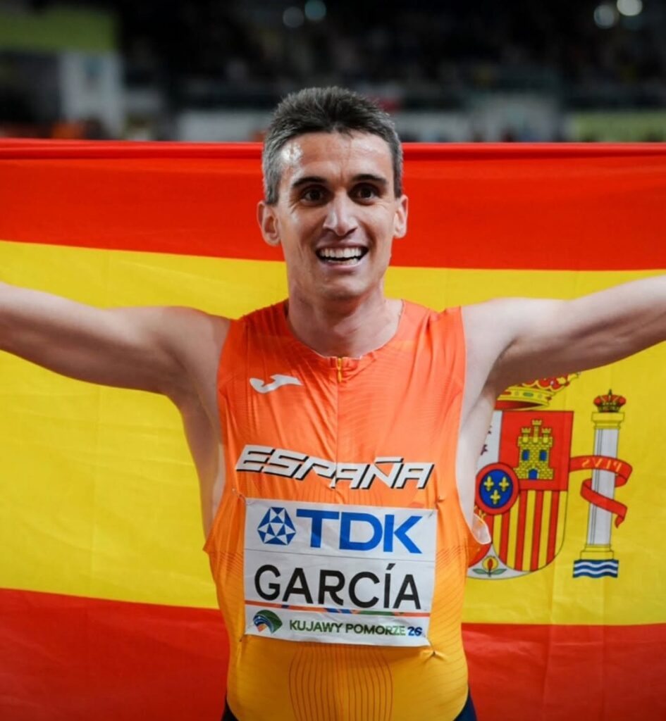 Imagen de Mariano García tras la consecución de su título de campeón del mundo / Instagram de Mariano García.