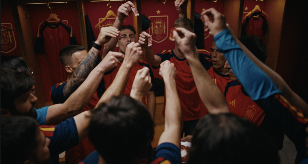 Fotograma del nuevo spot de El Pozo Alimentación con la Selección Española / Grupo Fuertes.