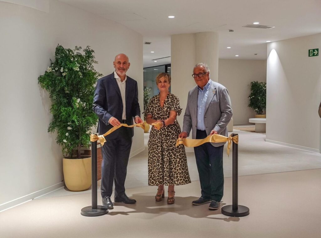 Imagen durante al acto oficial de inauguración / Pontiana Thalasso Hotel.