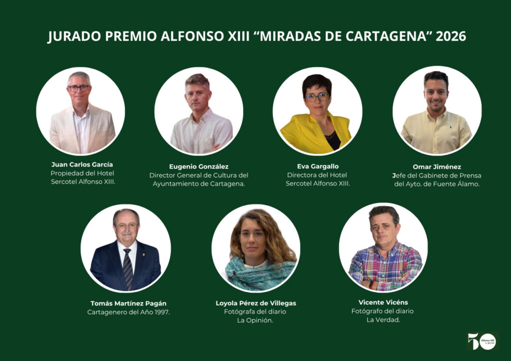 Miembros del jurado / Compás.